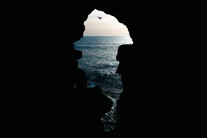 Abertura al mar de las cuevas de Hércules, en Tánger